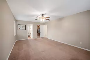 14610 Carolcrest Dr, Houston, TX 77079 - Photo 45