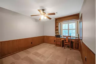 14610 Carolcrest Dr, Houston, TX 77079 - Photo 37