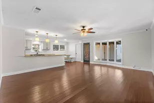 15703 Blackhawk Blvd, Friendswood, TX 77546 - Photo 11