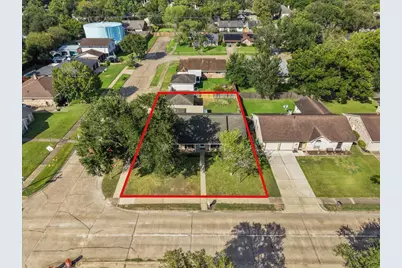 15703 Blackhawk Boulevard, Friendswood, TX 77546 - Photo 3