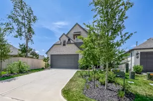 430 W Cascade Heights Dr, Montgomery, TX 77316 - Photo 1