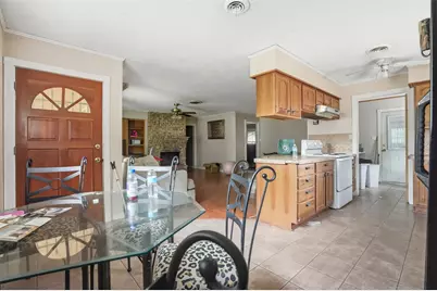2901 Del Monte Avenue, Bay City, TX 77414 - Photo 15