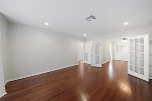 906 Gale St, Houston, TX 77009 - Photo 5