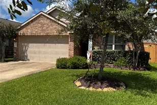 2213 Del Mar, Texas City, TX 77568 - Photo 1