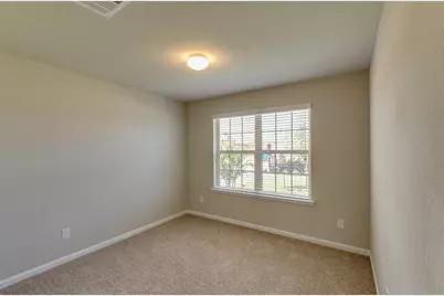 2213 Del Mar, Texas City, TX 77568 - Photo 5