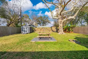 7429 Valeda Dr, Deer Park, TX 77536 - Photo 21