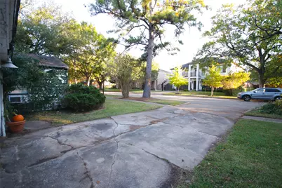 4210 Coleridge Street, Houston, TX 77005 - Photo 7