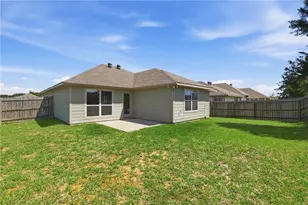 2725 Porter's Wy, Bryan, TX 77803 - Photo 17