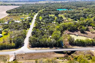 6253 N FM 441 Rd, El Campo, TX 77437 - Photo 5