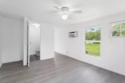 901 6th Street, San Leon, TX 77539 - Photo 9