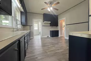 115 Summit St, Schulenburg, TX 78956 - Photo 15