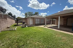 16103 Camino Del Sol Dr, Houston, TX 77083 - Photo 7