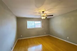 902 Ashford Pkwy, Houston, TX 77077 - Photo 23