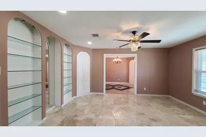 902 Ashford Parkway, Houston, TX 77077 - Photo 11