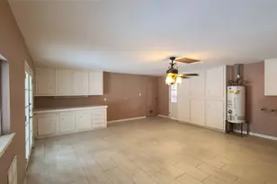 902 Ashford Pkwy, Houston, TX 77077 - Photo 31