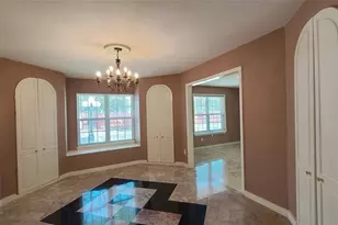 902 Ashford Pkwy, Houston, TX 77077 - Photo 13
