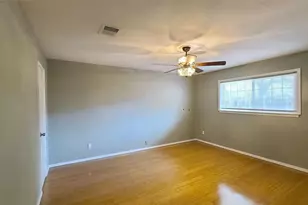 902 Ashford Pkwy, Houston, TX 77077 - Photo 29