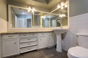 902 Ashford Pkwy, Houston, TX 77077 - Photo 27