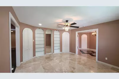 902 Ashford Parkway, Houston, TX 77077 - Photo 7