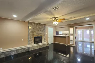 902 Ashford Pkwy, Houston, TX 77077 - Photo 13