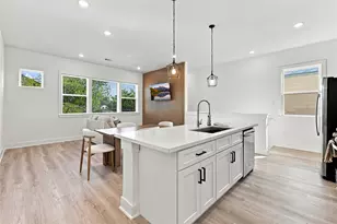 7948 Betty Boop St, Houston, TX 77028 - Photo 15