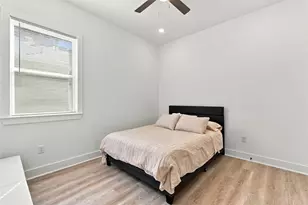 7948 Betty Boop St, Houston, TX 77028 - Photo 25