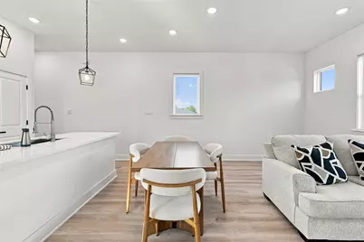 7948 Betty Boop Street #B, Houston, TX 77028 - Photo 11