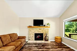 156 Cove Ln, Brookeland, TX 75931 - Photo 9