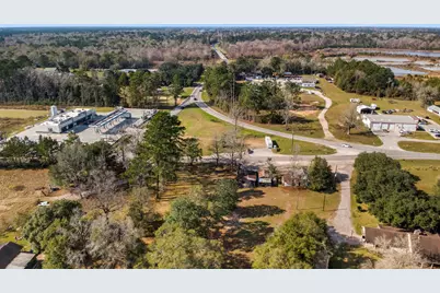 7831 Plum Grove Rd, Cleveland, TX 77327 - Photo 3