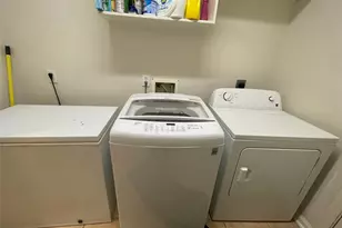 26864 Calgary Pointe Dr, Kingwood, TX 77339 - Photo 11