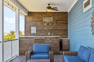 3931 Laguna Dr, Galveston, TX 77554 - Photo 31