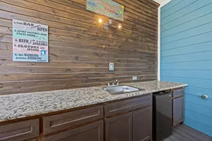 3931 Laguna Dr, Galveston, TX 77554 - Photo 33