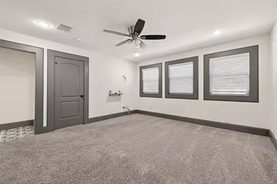 10054 Cedardale Drive, Houston, TX 77055 - Photo 19