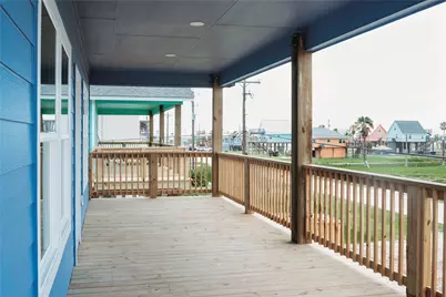 528 Thunder Road, Surfside Beach, TX 77541 - Photo 3
