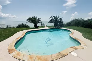8720 Ocean Dr, Beach City, TX 77523 - Photo 3