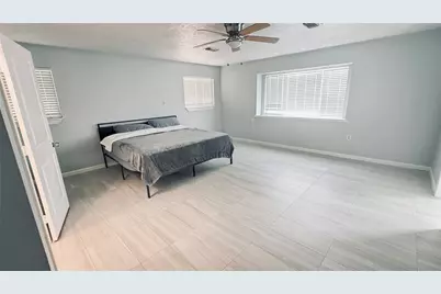 8720 Ocean Drive, Beach City, TX 77523 - Photo 7