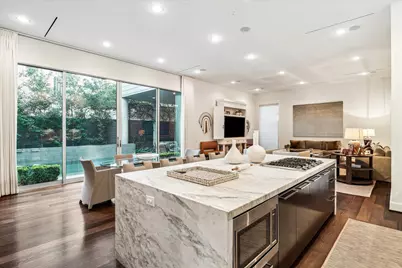 2211 Avalon Place, Houston, TX 77019 - Photo 11