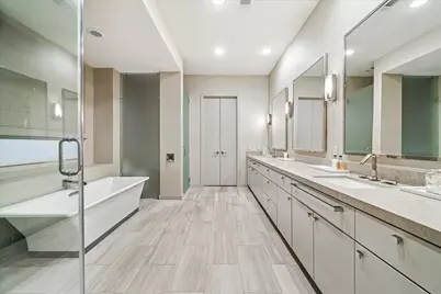 2211 Avalon Place, Houston, TX 77019 - Photo 23