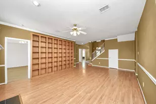 410 Barberry Ln, Baytown, TX 77520 - Photo 21