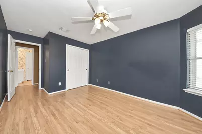 410 Barberry Lane, Baytown, TX 77520 - Photo 33