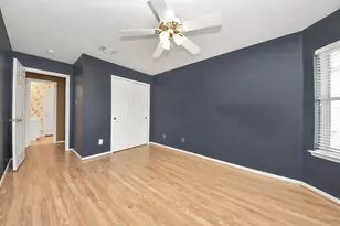 410 Barberry Ln, Baytown, TX 77520 - Photo 33