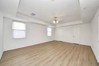 410 Barberry Lane, Baytown, TX 77520 - Photo 25