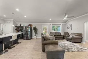 23918 Overcup Dr, Spring, TX 77389 - Photo 5