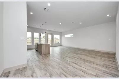 12806 Cozumel Lane, Houston, TX 77045 - Photo 11