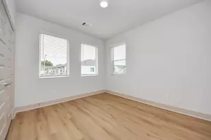 12806 Cozumel Ln, Houston, TX 77045 - Photo 27