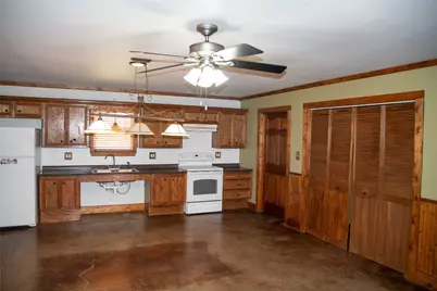 203 S Gisler Street, Austwell, TX 77950 - Photo 9