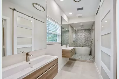 710 Thornwood, Shenandoah, TX 77381 - Photo 23