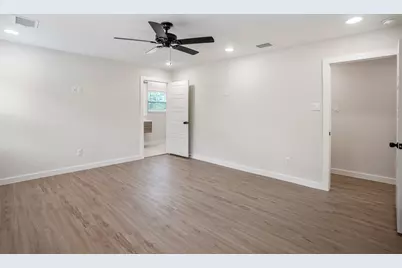 710 Thornwood, Shenandoah, TX 77381 - Photo 21