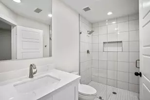 710 Thornwood, Shenandoah, TX 77381 - Photo 19