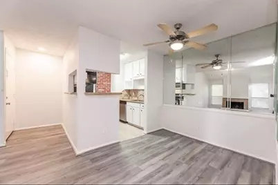 10047 Westpark Drive #72, Houston, TX 77042 - Photo 9